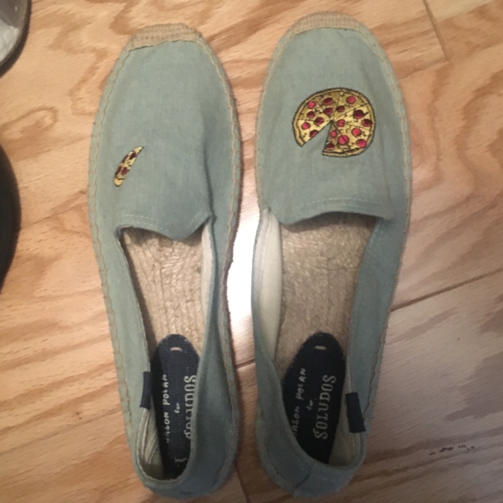 Pizza 🍕  Special Edition Soludos Flats